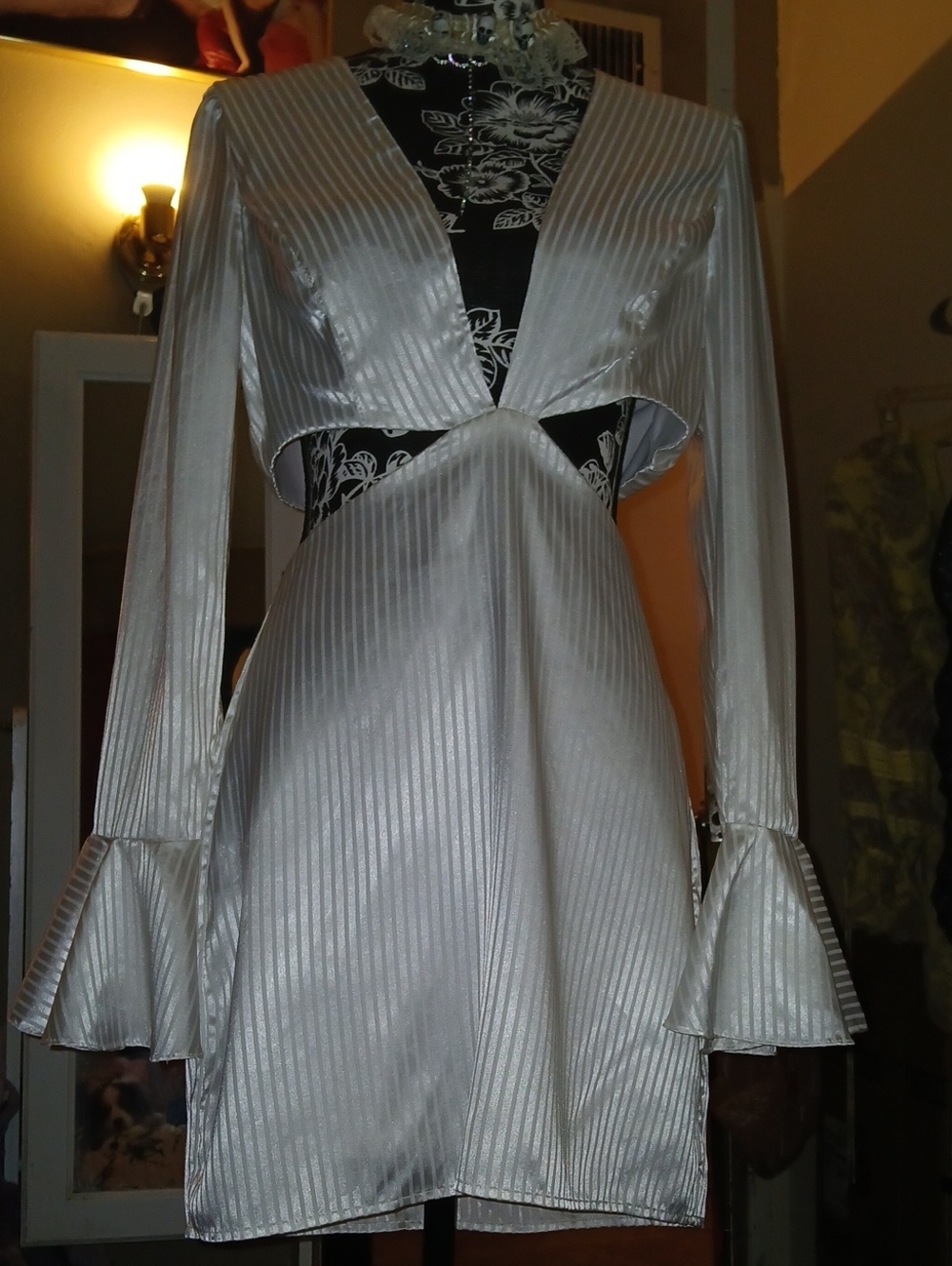 Fashion Nova Off White Satin Long-Sleeve Cutout Mini Dress